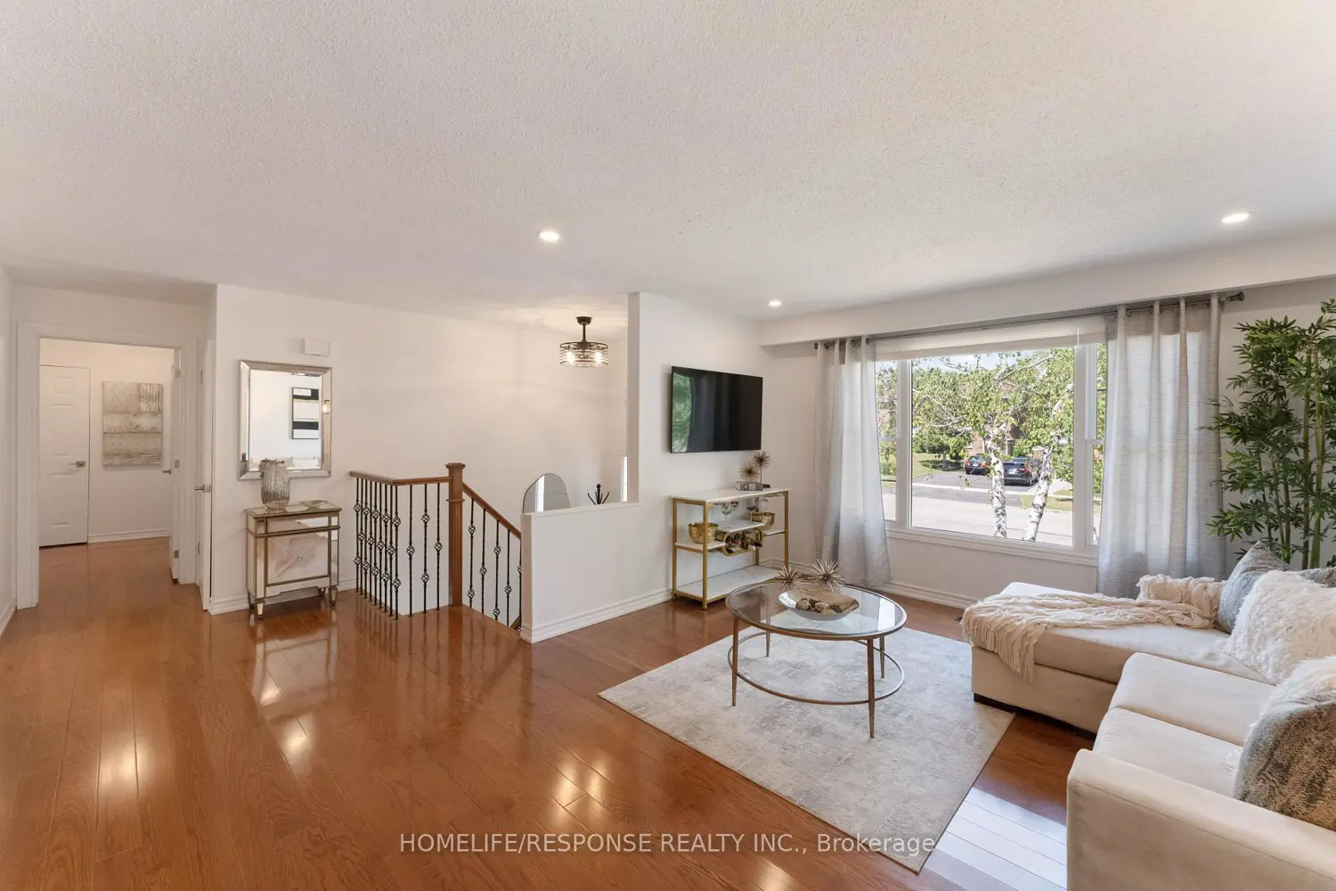 Additional image 8 of 2112 South Millway