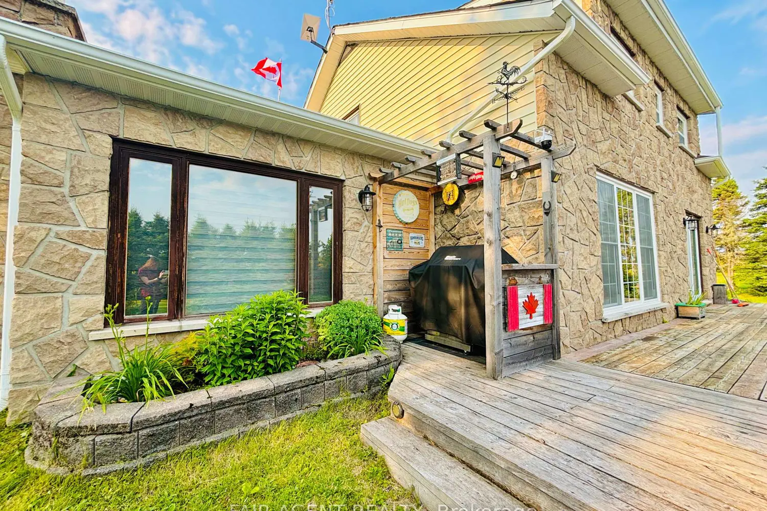 Additional image 15 of 79 Ste Marie Road