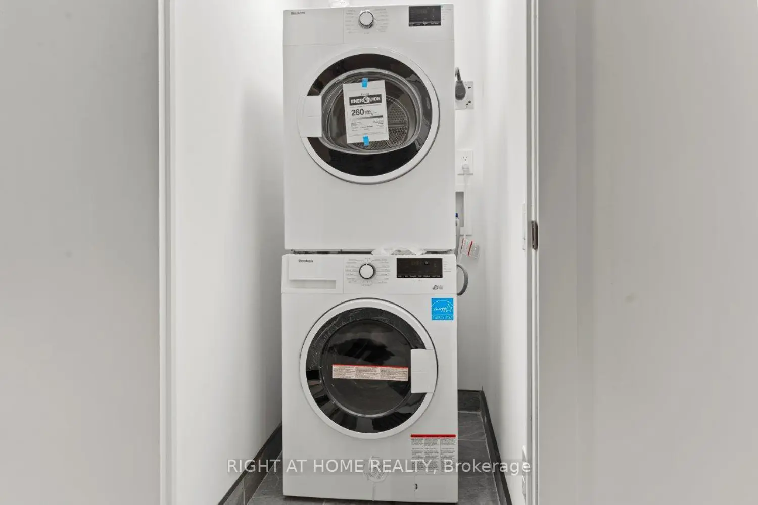 Additional image 14 of 12 Dervock Crescent 25