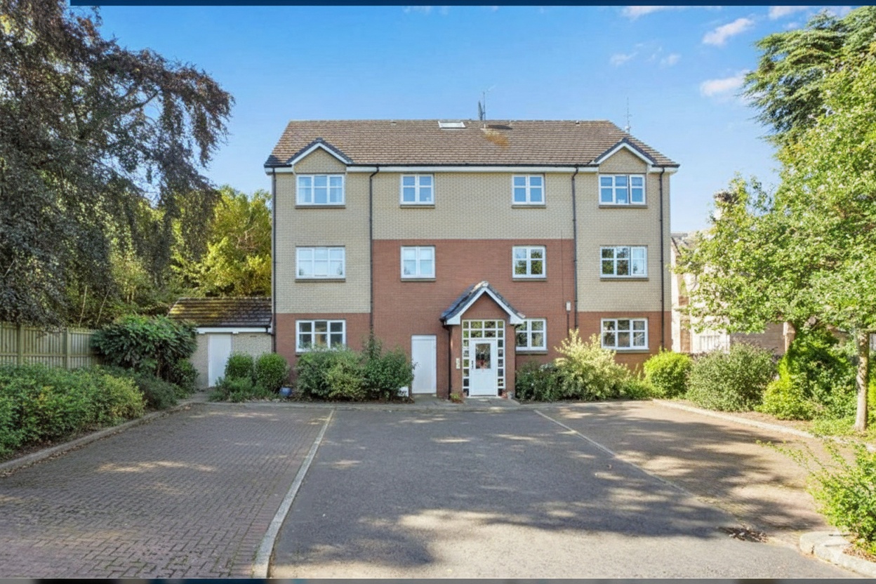 1 Bed Flat, Craigend Park, EH16, N1 7GU