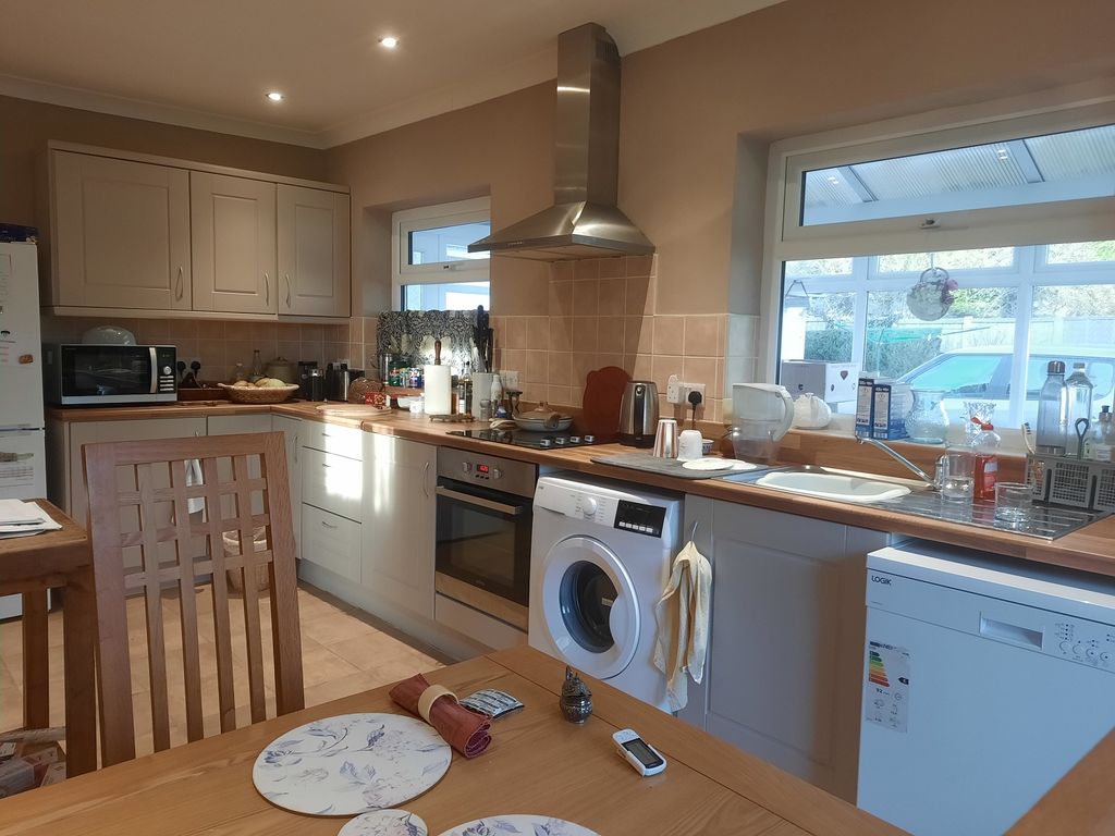 Additional image 2 of 3 bed bungalow to rentCilycwm Road, Llandovery, Carmarthenshire. SA20