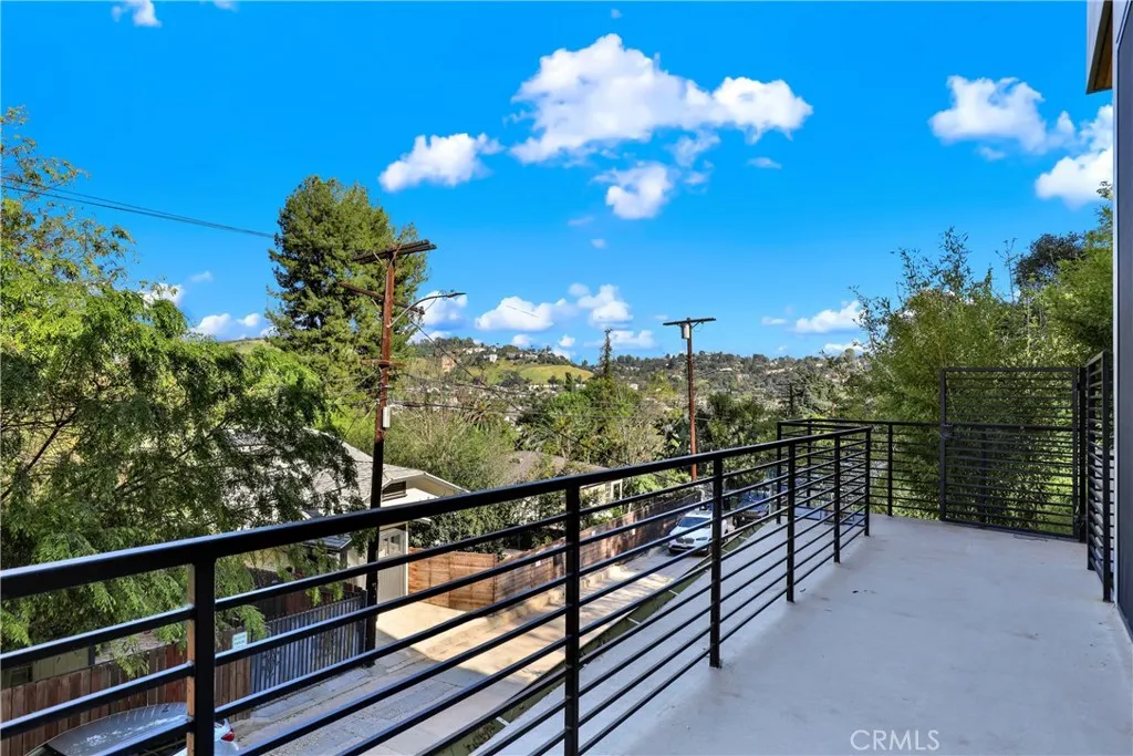 Additional image 34 of 3949 Glenalbyn Drive, Los Angeles, CA 90065