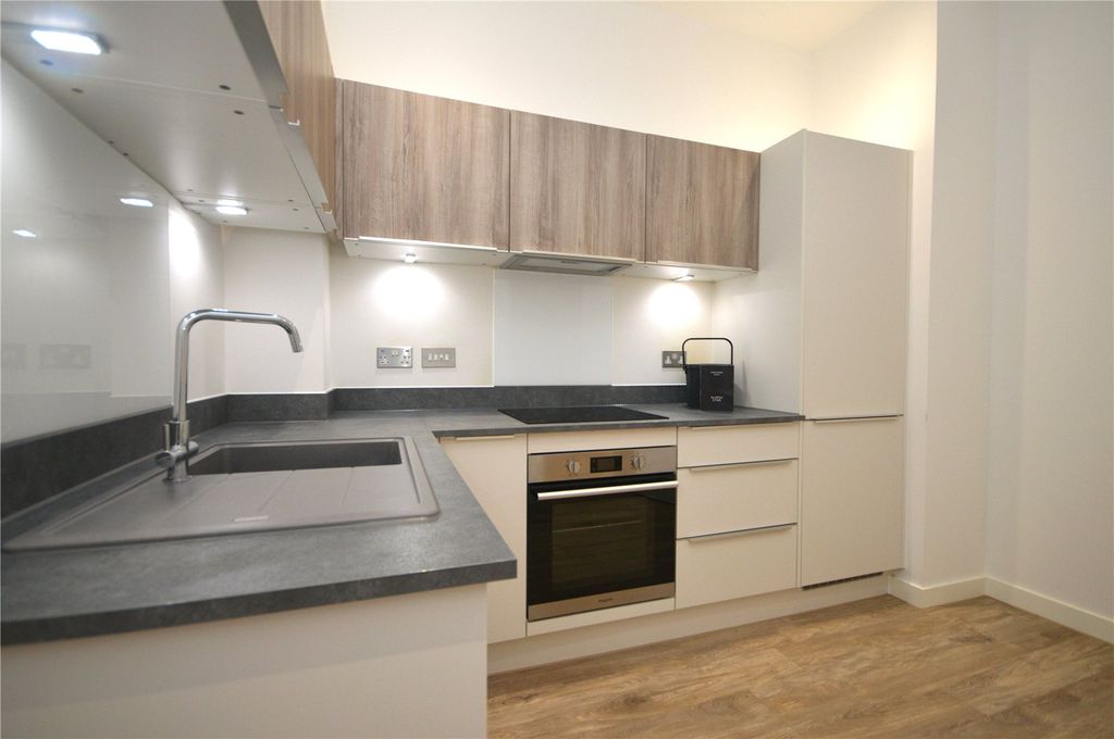 Additional image 3 of 2 bed flat to rentNorth Star House, North Star Avenue, Swindon, Wiltshire SN2