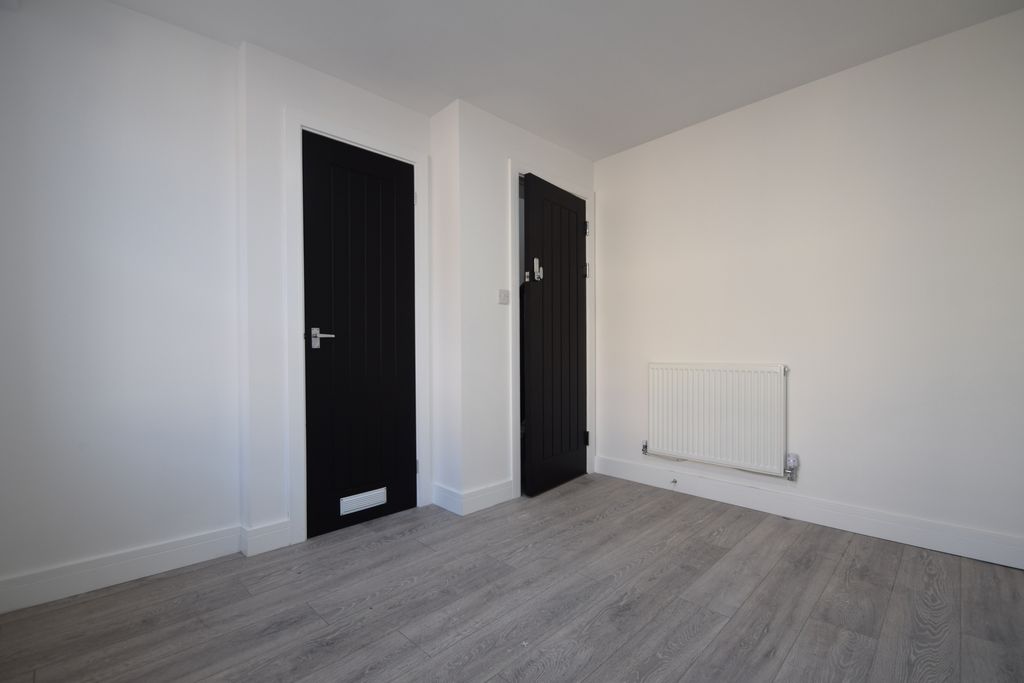 6 bed shared accommodation to rentTreherbert Street, Cathays CF24 photo 4