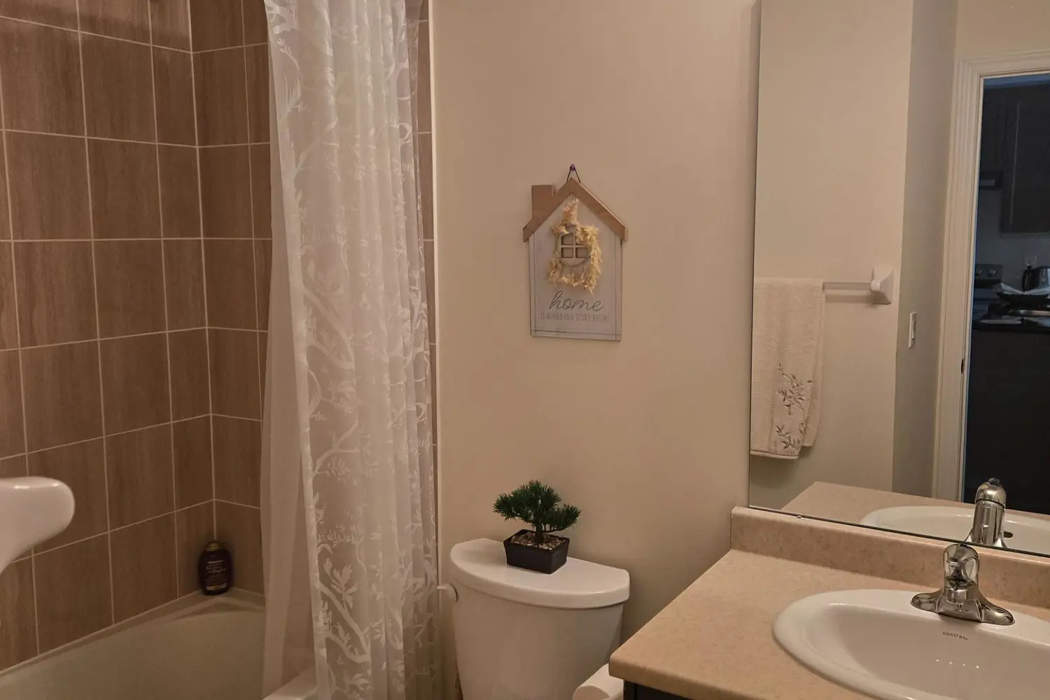 Additional image 12 of 30 Halliford Place 202