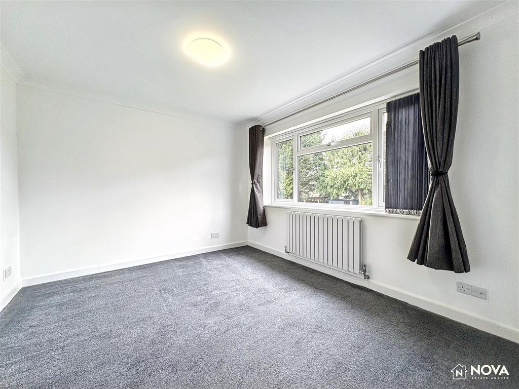 Additional image 26 of 4 bed detached house to rentOld Bedford Road, Luton LU2