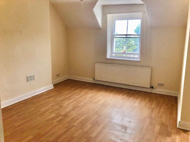 Additional image 5 of 2 bed flat to rentBay View Road, Colwyn Bay LL29
