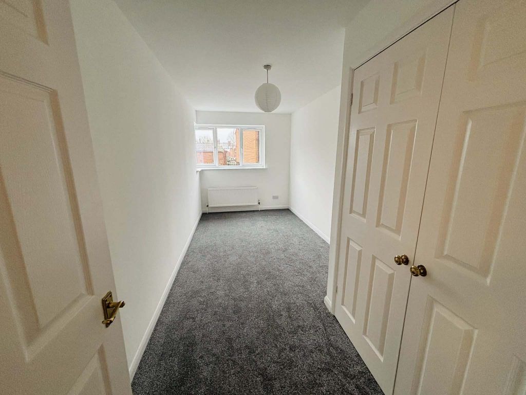 Additional image 6 of 2 bed flat to rentBecket House, Oddfellows Road, Newbury RG14