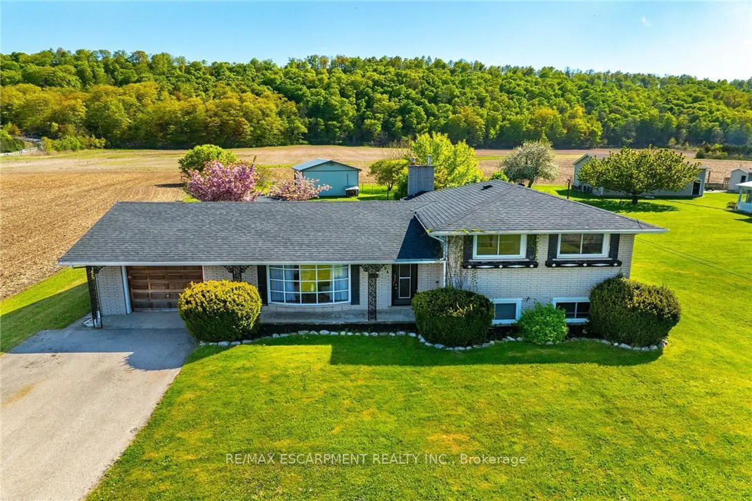 Additional image 7 of 944 & 994 #8 Highway