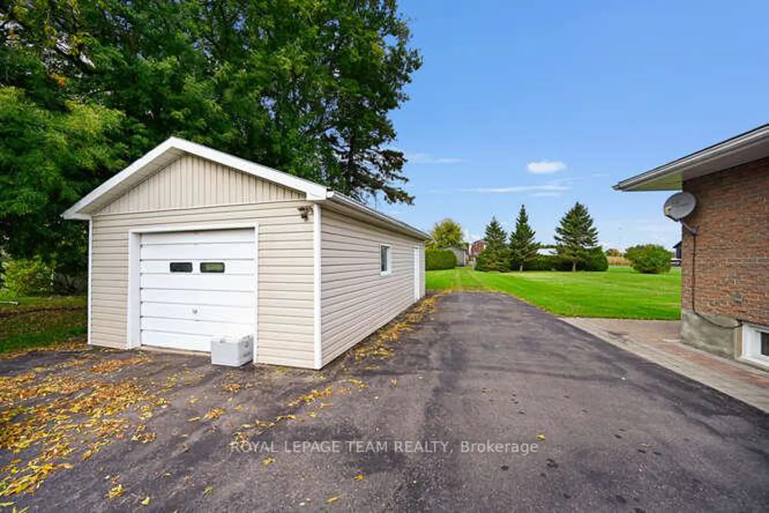 2214 County 2 Road photo 4