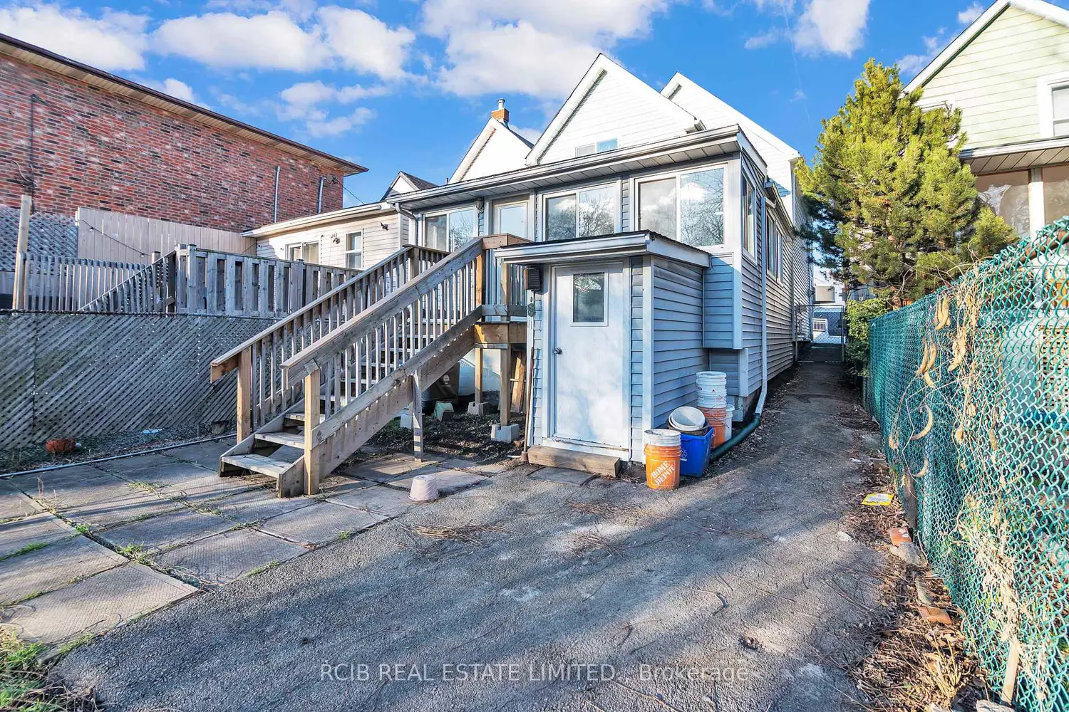 Additional image 18 of 224 Burlington Street