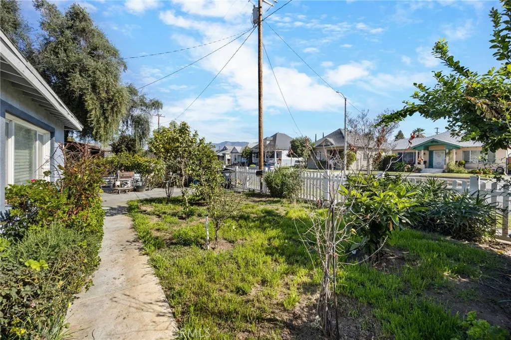 Additional image 24 of 915 Alta St, Redlands, CA 92374