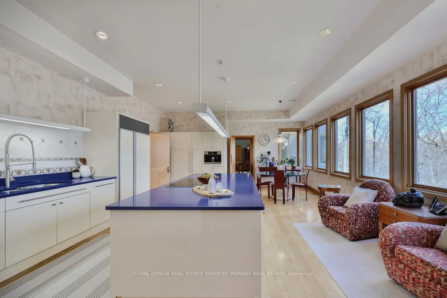 Additional image 8 of 937 Whittier Crescent