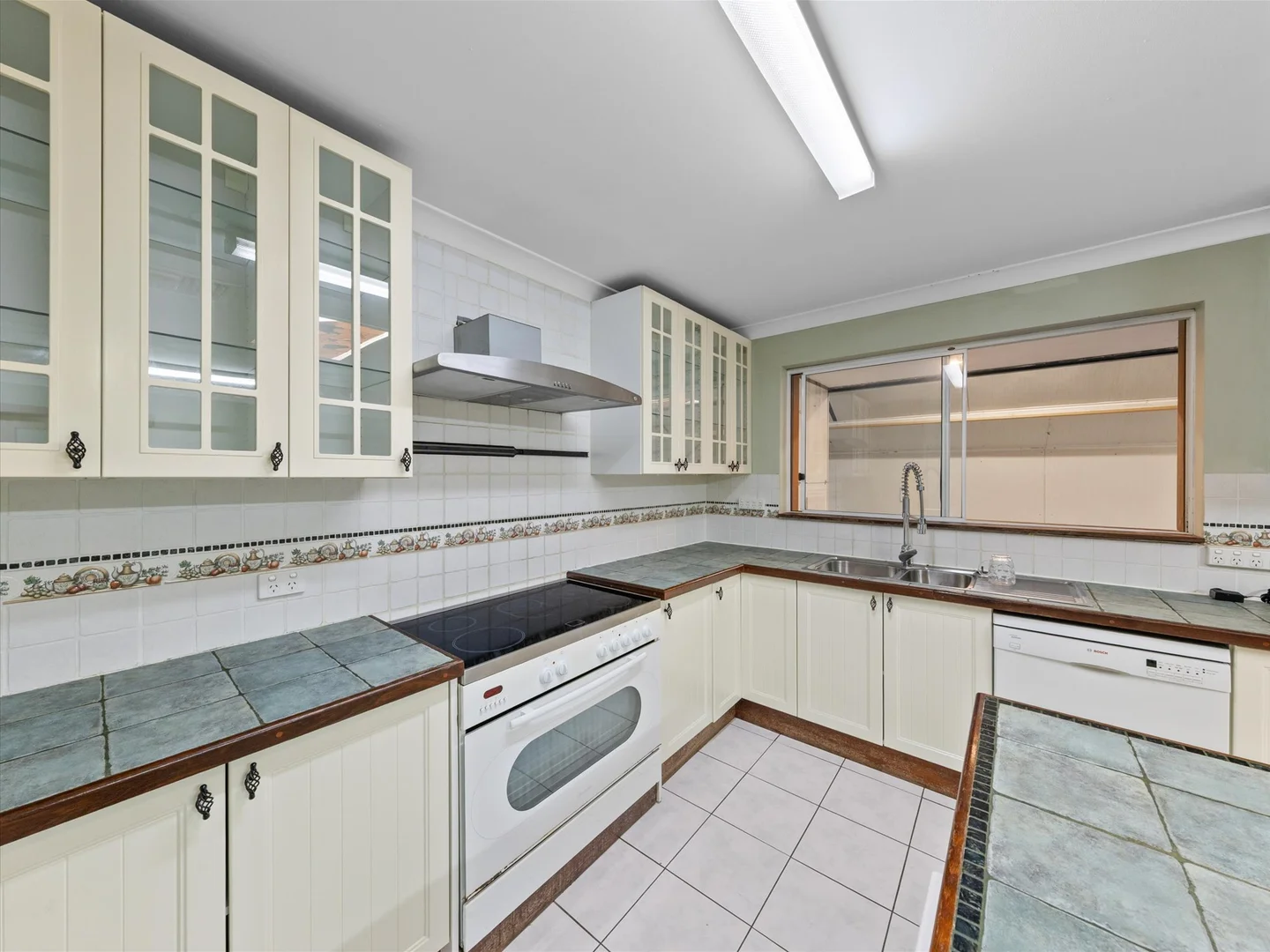 Additional image 12 of 22 Astinal Drive, Gosnells WA 6110