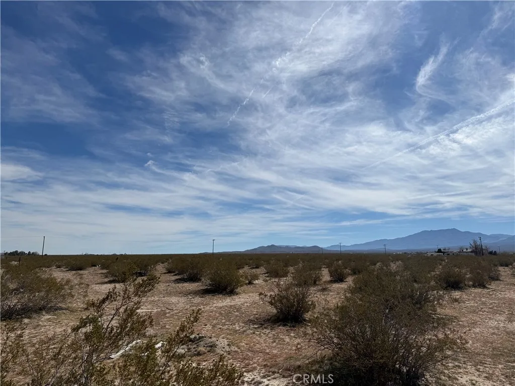 Additional image 11 of 10248 Cavetto Rd, Lucerne Valley, CA 92356