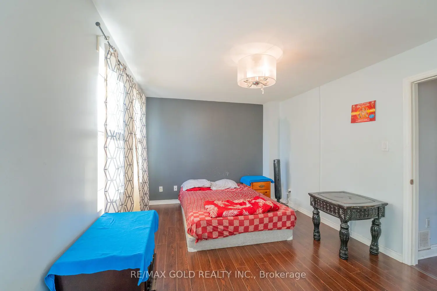 Additional image 14 of 900 Central Park Drive 107