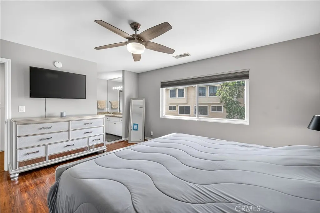 Additional image 49 of 7046 De Celis Place Unit 7, Lake Balboa, CA 91406