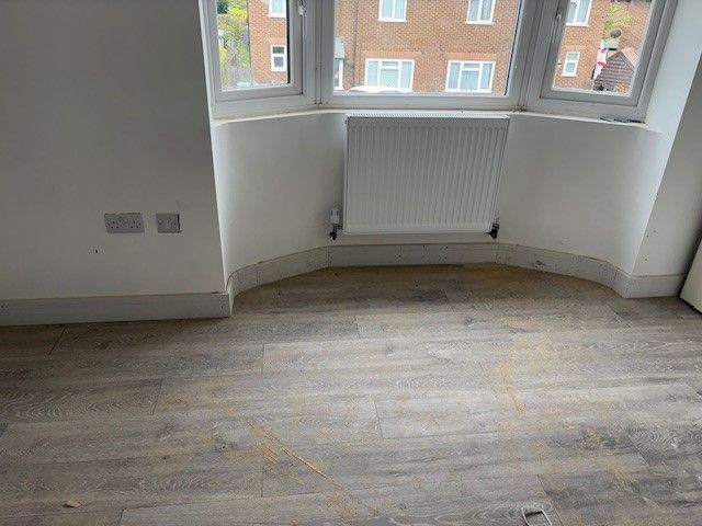 Additional image 7 of 7 bed semi-detached house to rentNorthfields, Dunstable LU5