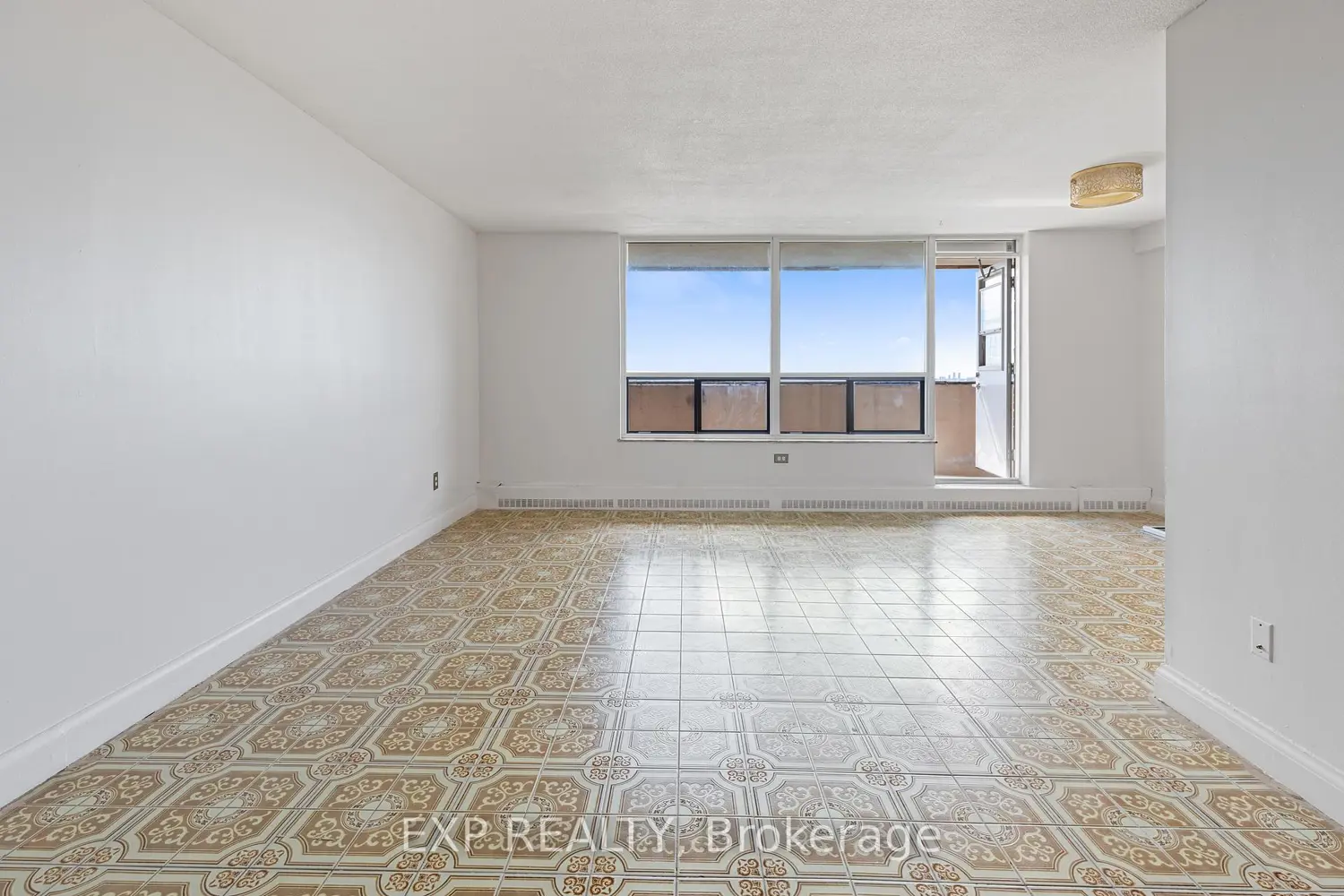 Additional image 6 of 3390 Weston Road 2006