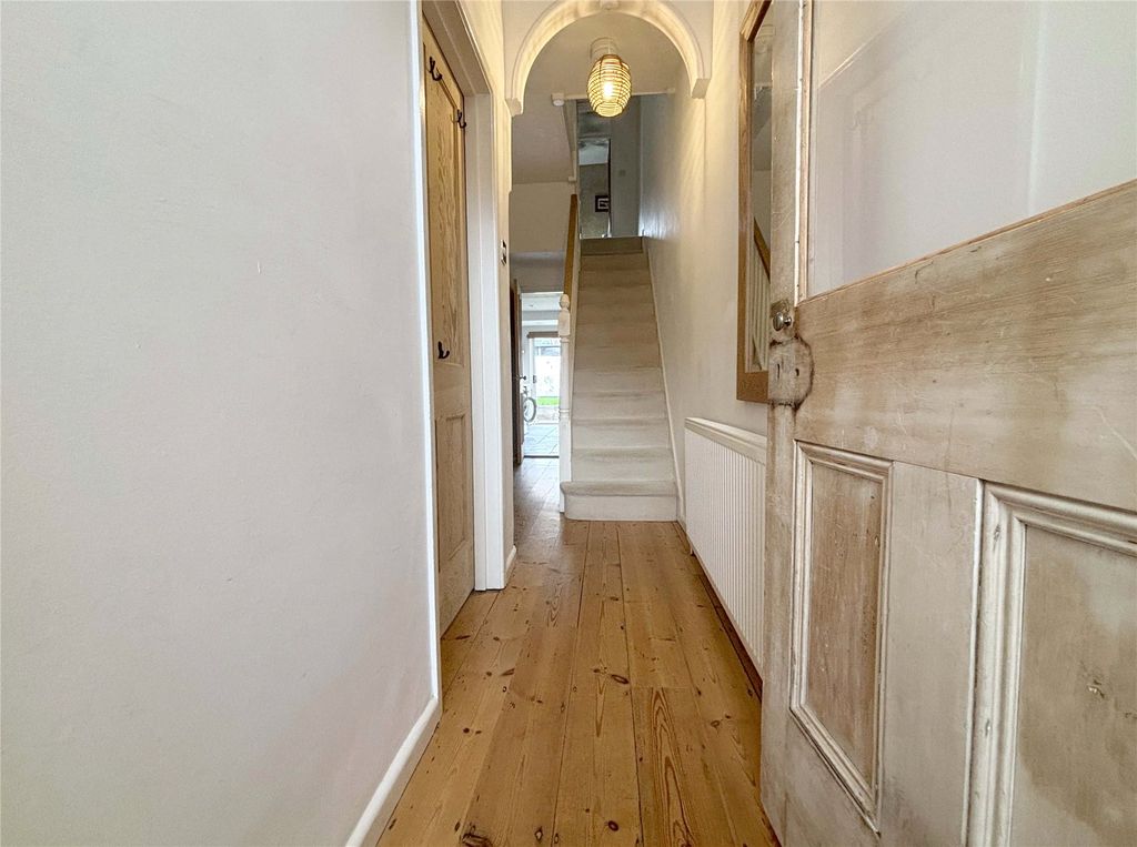 Additional image 2 of 3 bed terraced house to rentExeter, Devon EX1