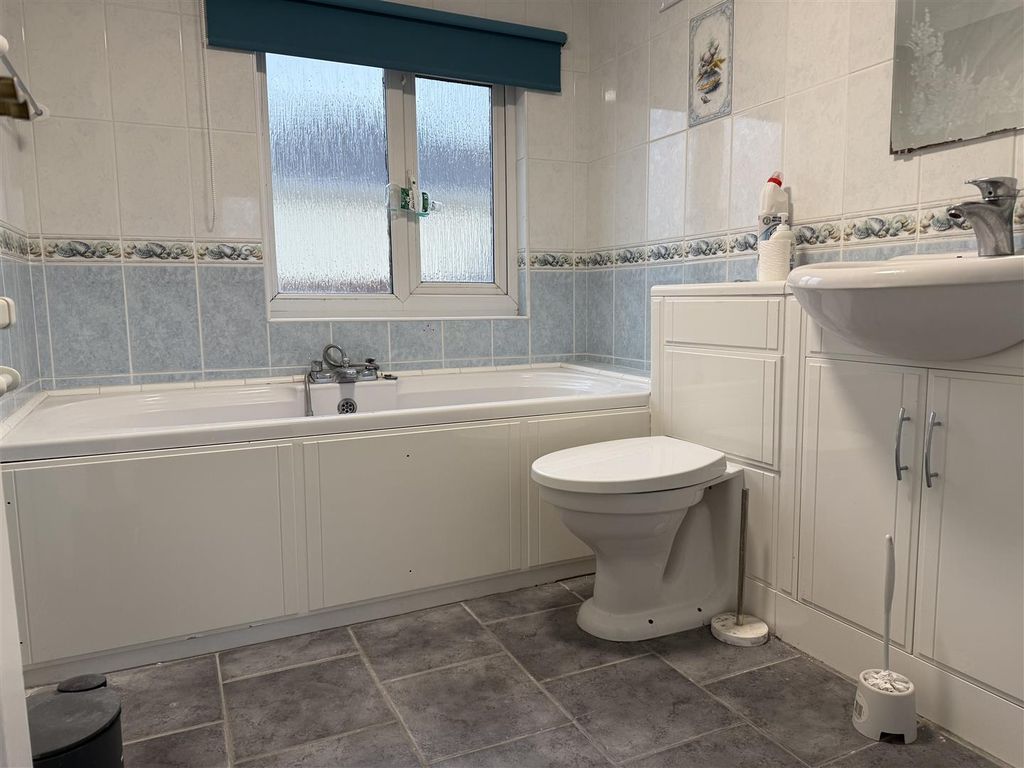 Additional image 5 of Room to rentCoity Road, Bridgend CF31