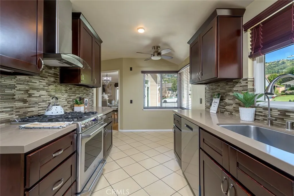 Additional image 23 of 306 Parkwood Drive, Glendale, CA 91202