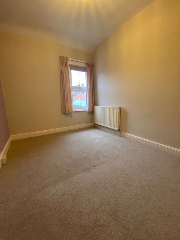 Additional image 11 of 3 bed semi-detached house to rentMerton Road, Malvern, Worcestershire WR14