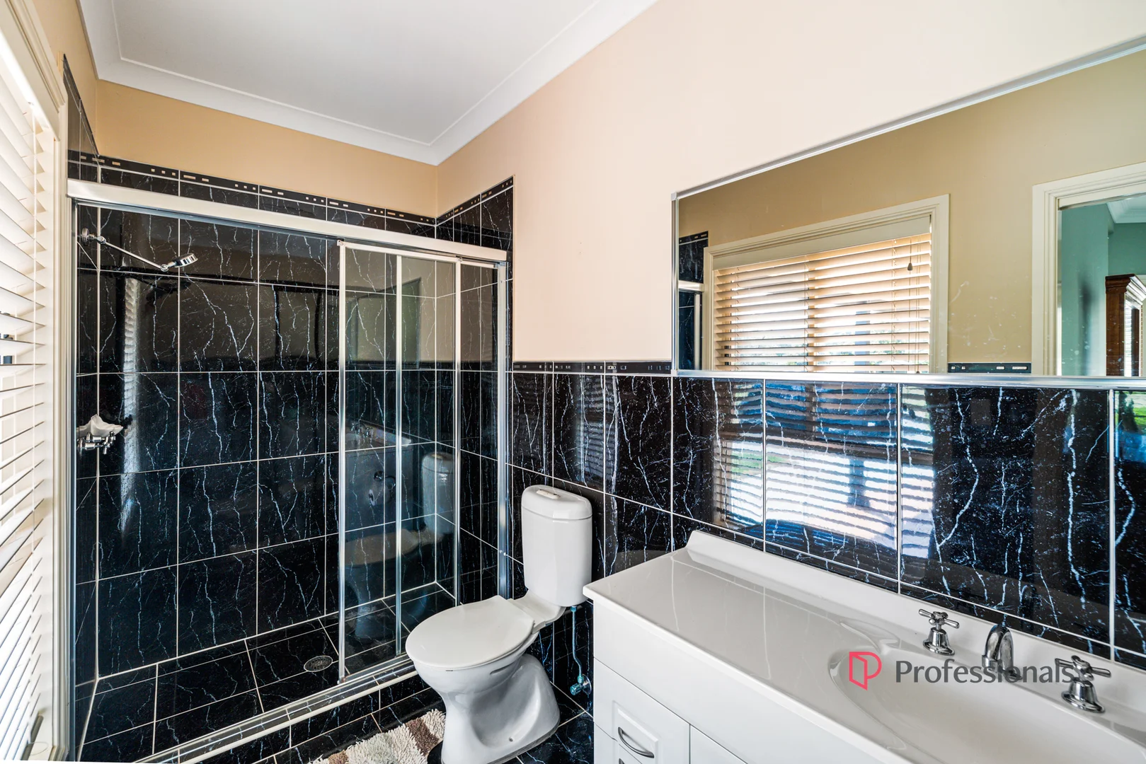 Additional image 13 of 91 Daley Close, The Oaks NSW 2570