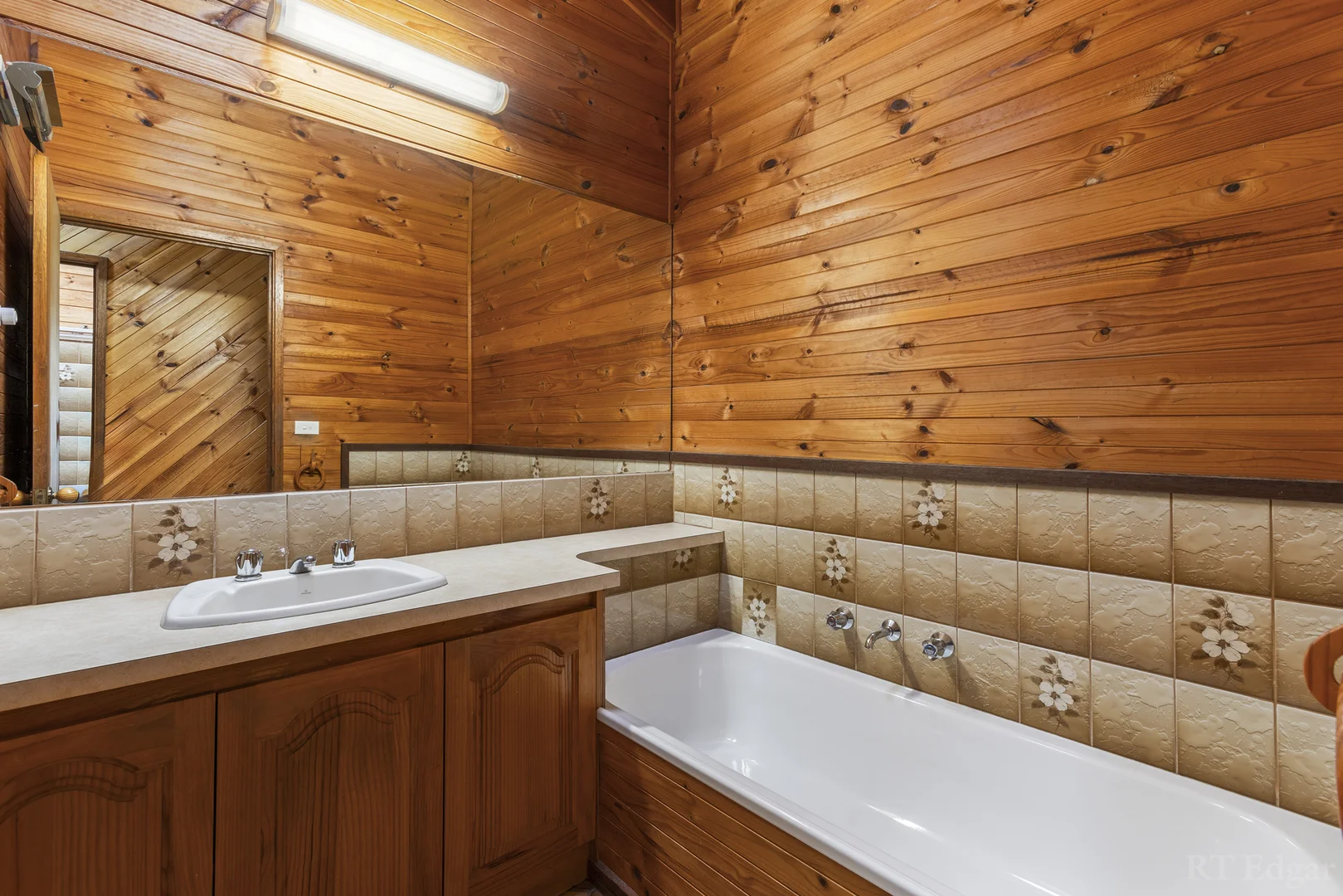 Additional image 11 of 2-20 Eloca Court, Wallington VIC 3222