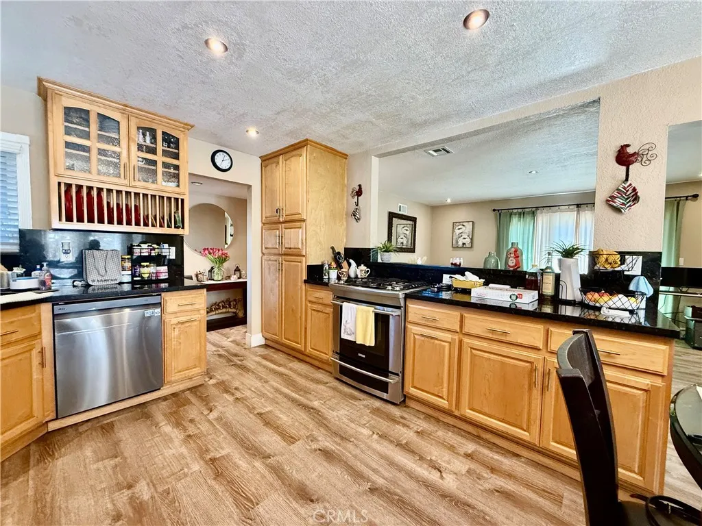 Additional image 58 of 2172 Kellogg Avenue, Corona, CA 92879