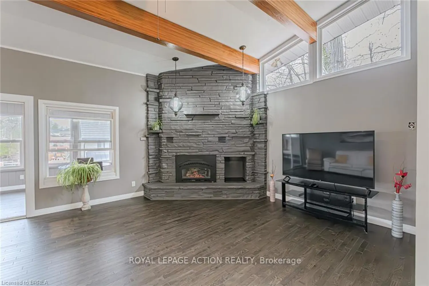 Additional image 8 of 54 Grand Street