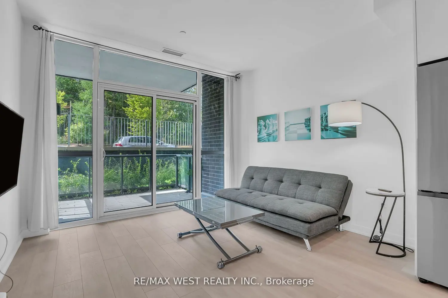 Additional image 2 of 415 Sea Ray Avenue G39