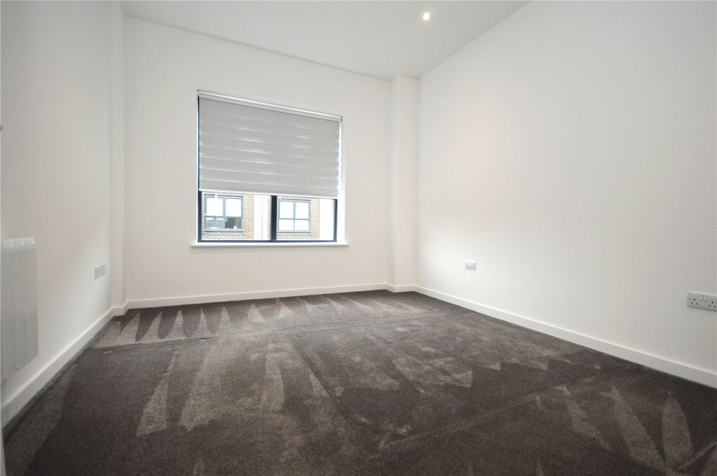 Additional image 4 of 2 bed flat to rentNorth Star House, North Star Avenue, Swindon, Wiltshire SN2