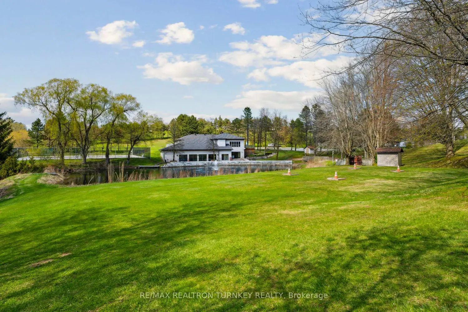 Additional image 15 of 36 Tecumseth Pines Drive