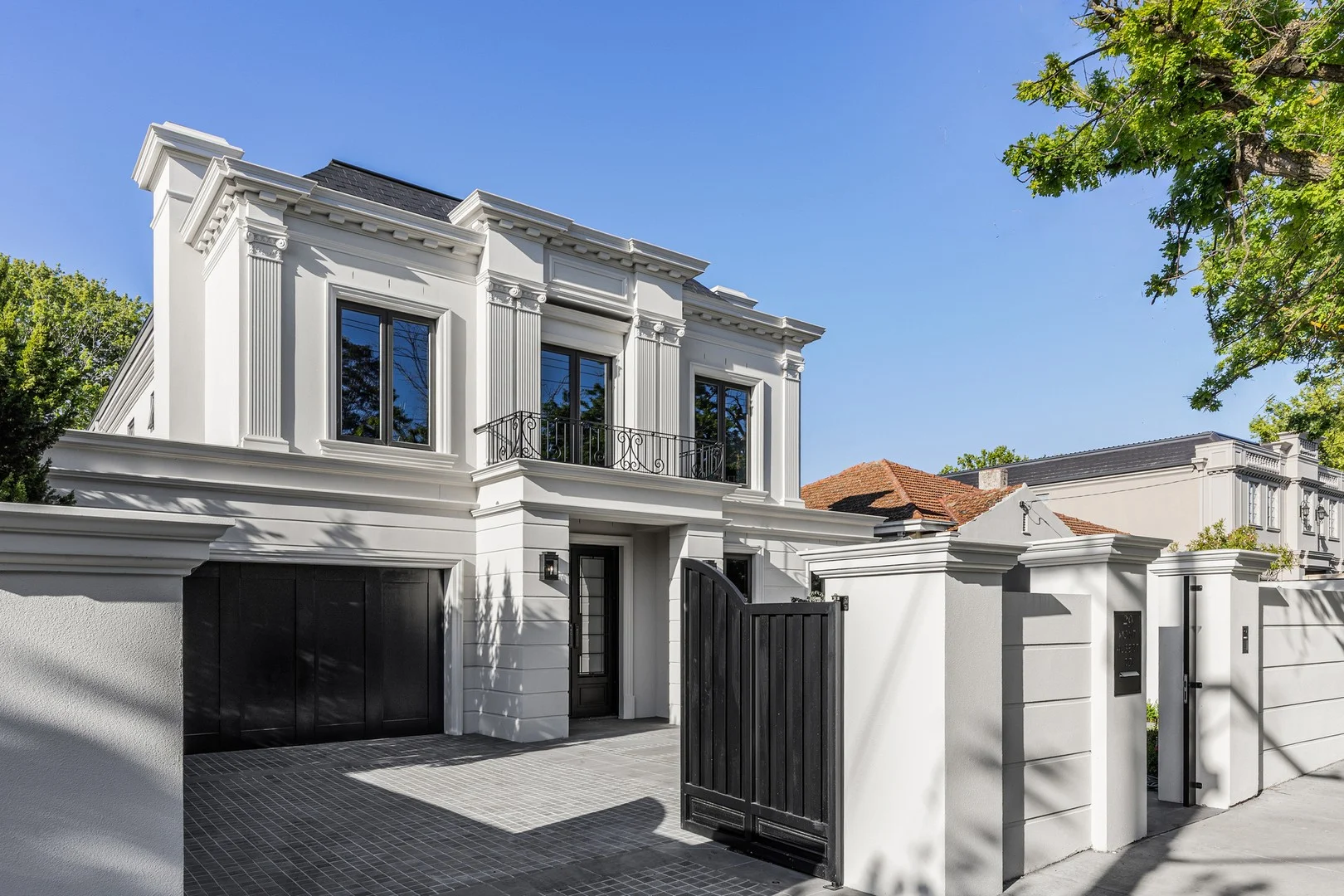 29 Mont Albert Road, Canterbury VIC 3126