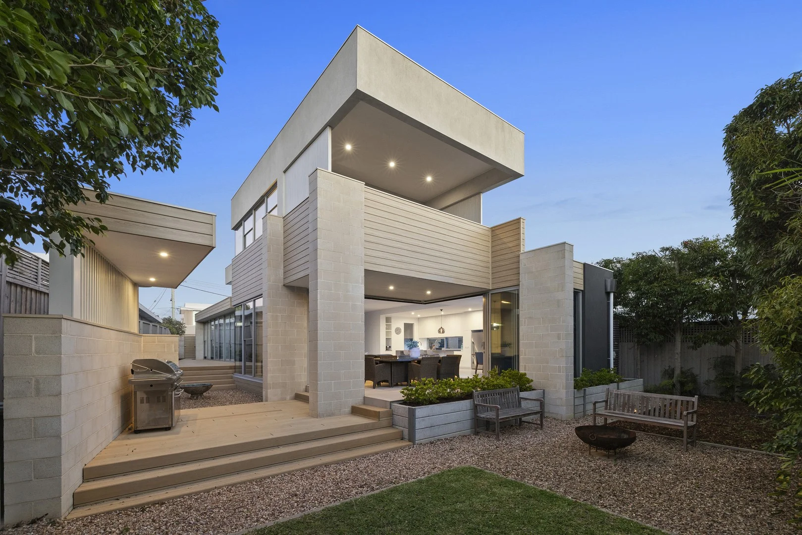 21 Bent Parade, Black Rock VIC 3193