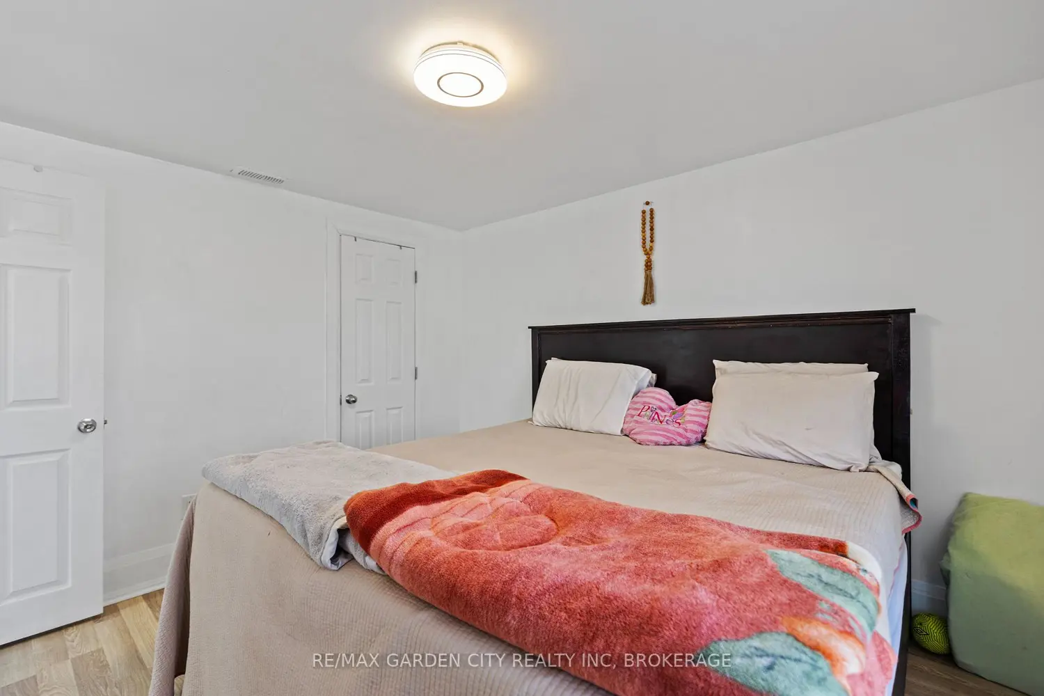 Additional image 15 of 997 Niagara Stone Road