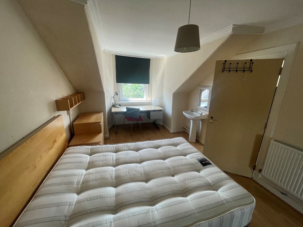 Additional image 10 of 4 bed flat to rentKing Street, Stirling Town, Stirling FK8