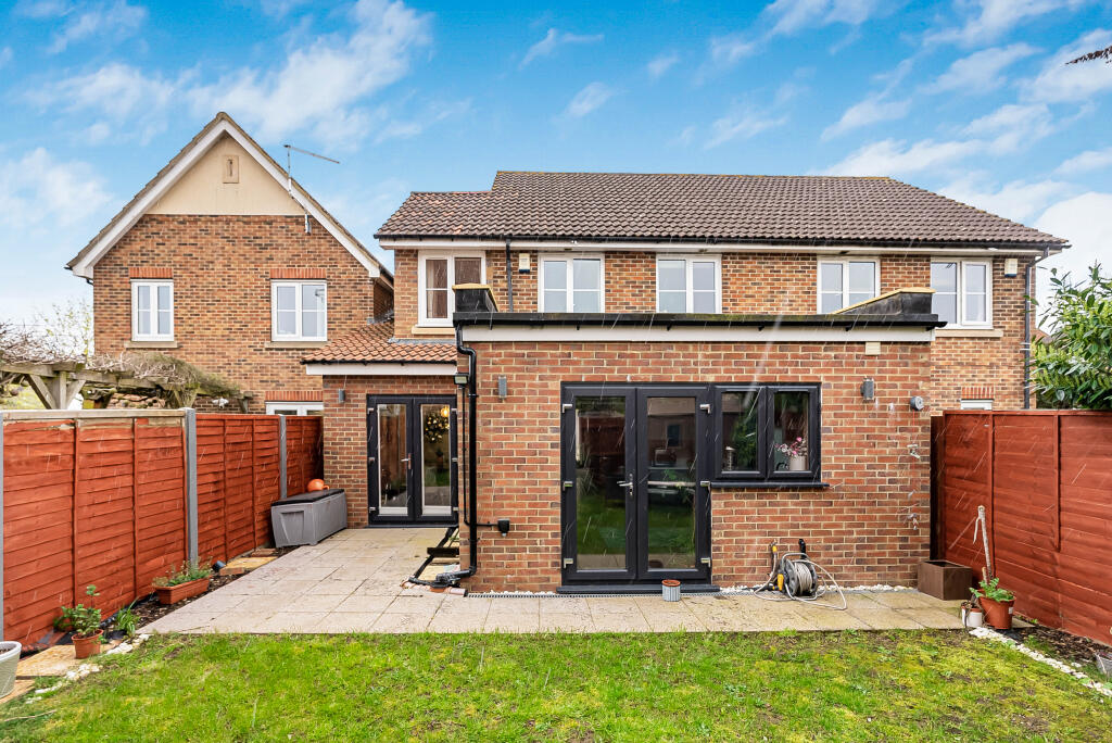 Additional image 12 of Buttercup Close, Hatfield, Hertfordshire, AL10