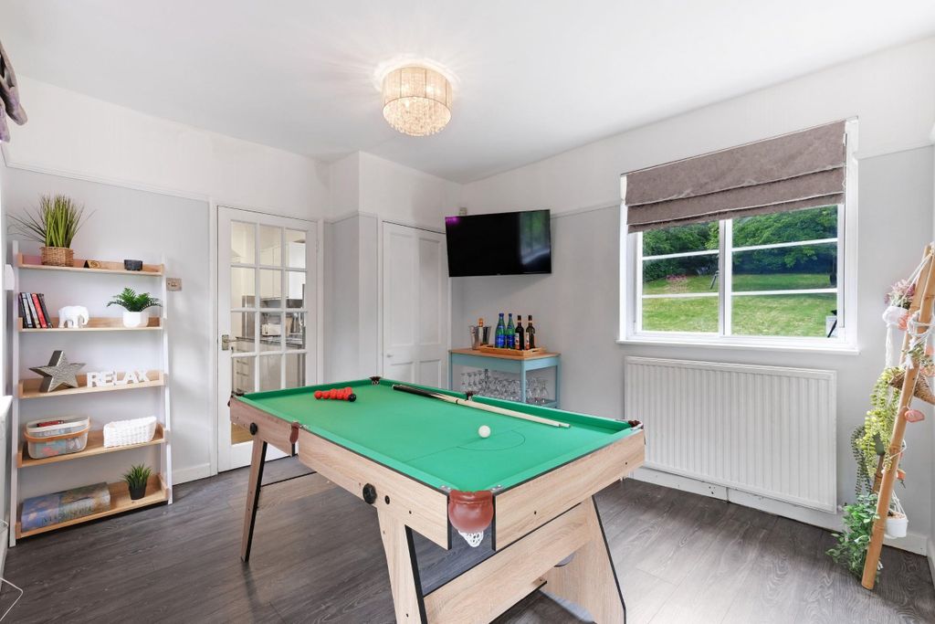 Additional image 26 of 5 bed detached house to rentMarlow Hill, High Wycombe HP11