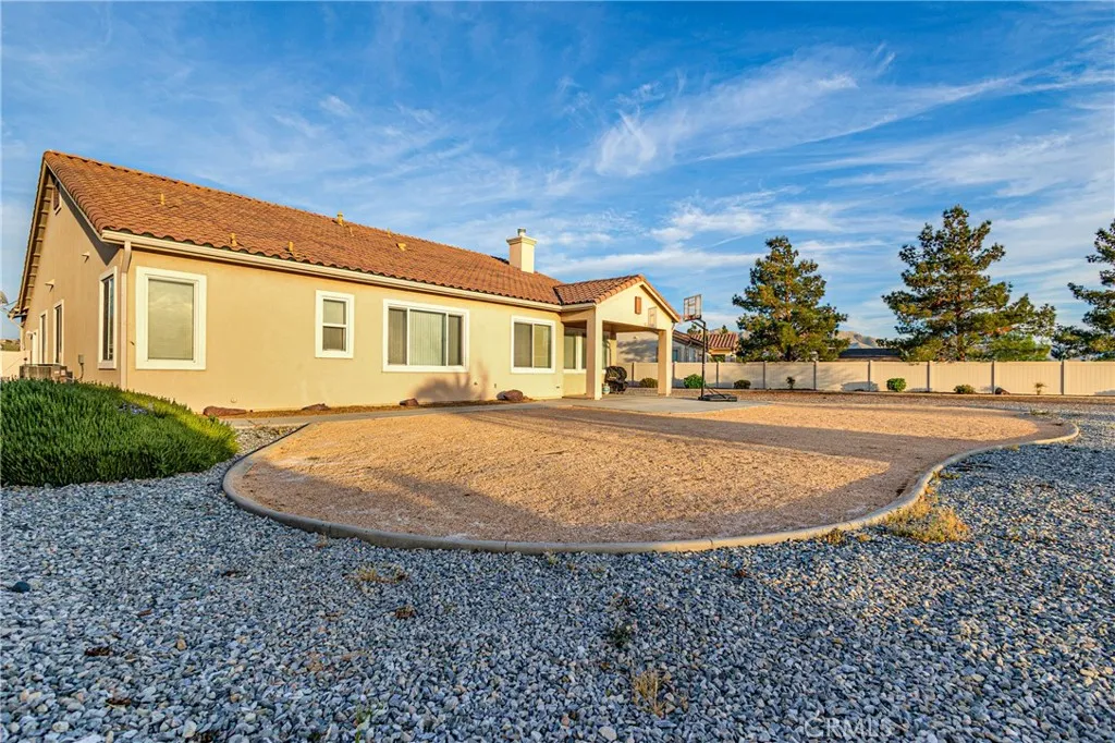 Additional image 24 of 11002 Dandelion Lane, Apple Valley, CA 92308