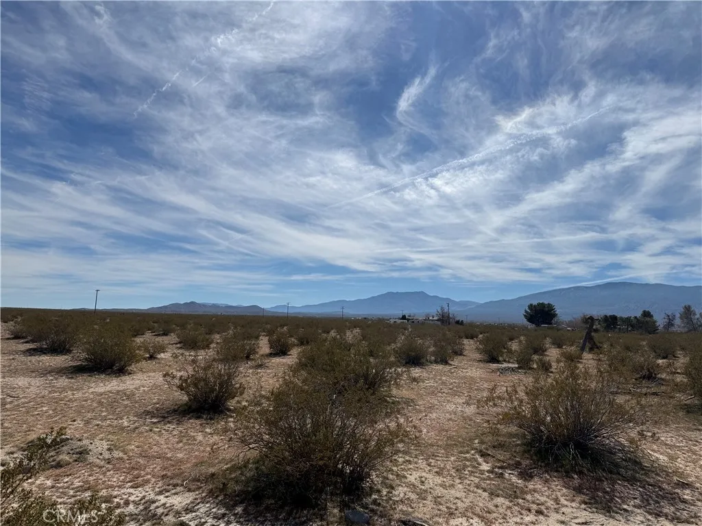 Additional image 26 of 10248 Cavetto Rd, Lucerne Valley, CA 92356