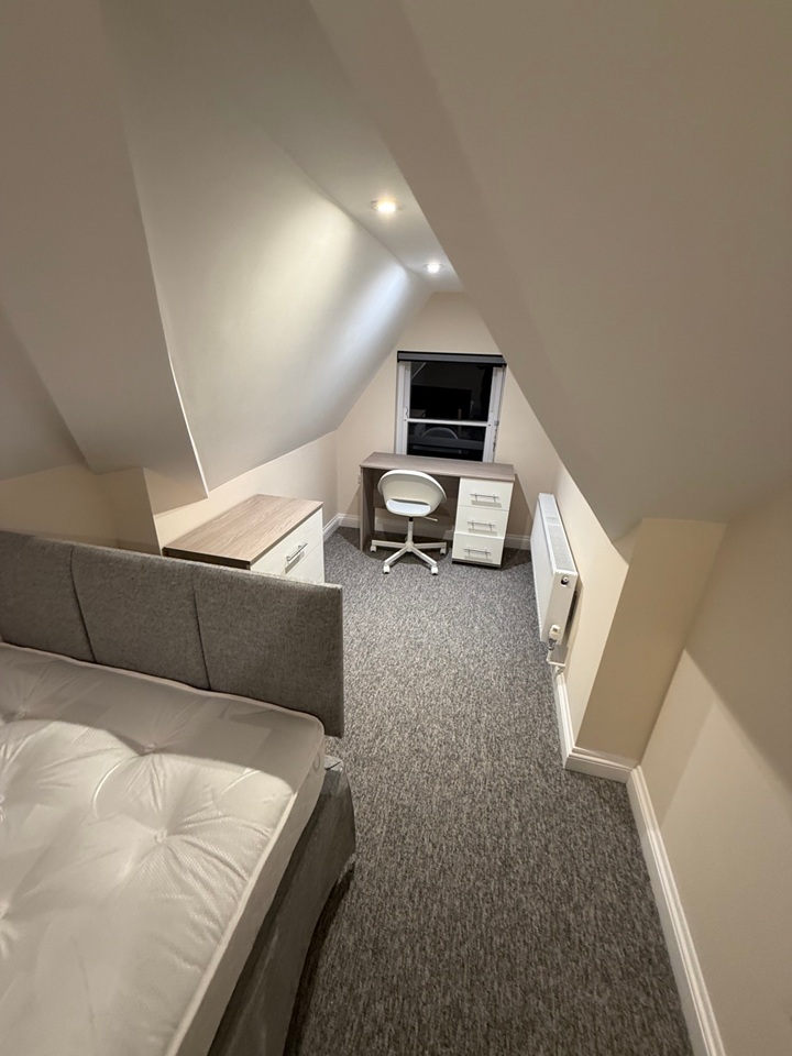 Additional image 9 of Room in a Shared House, Woodland Road, BS8, N1 7GU