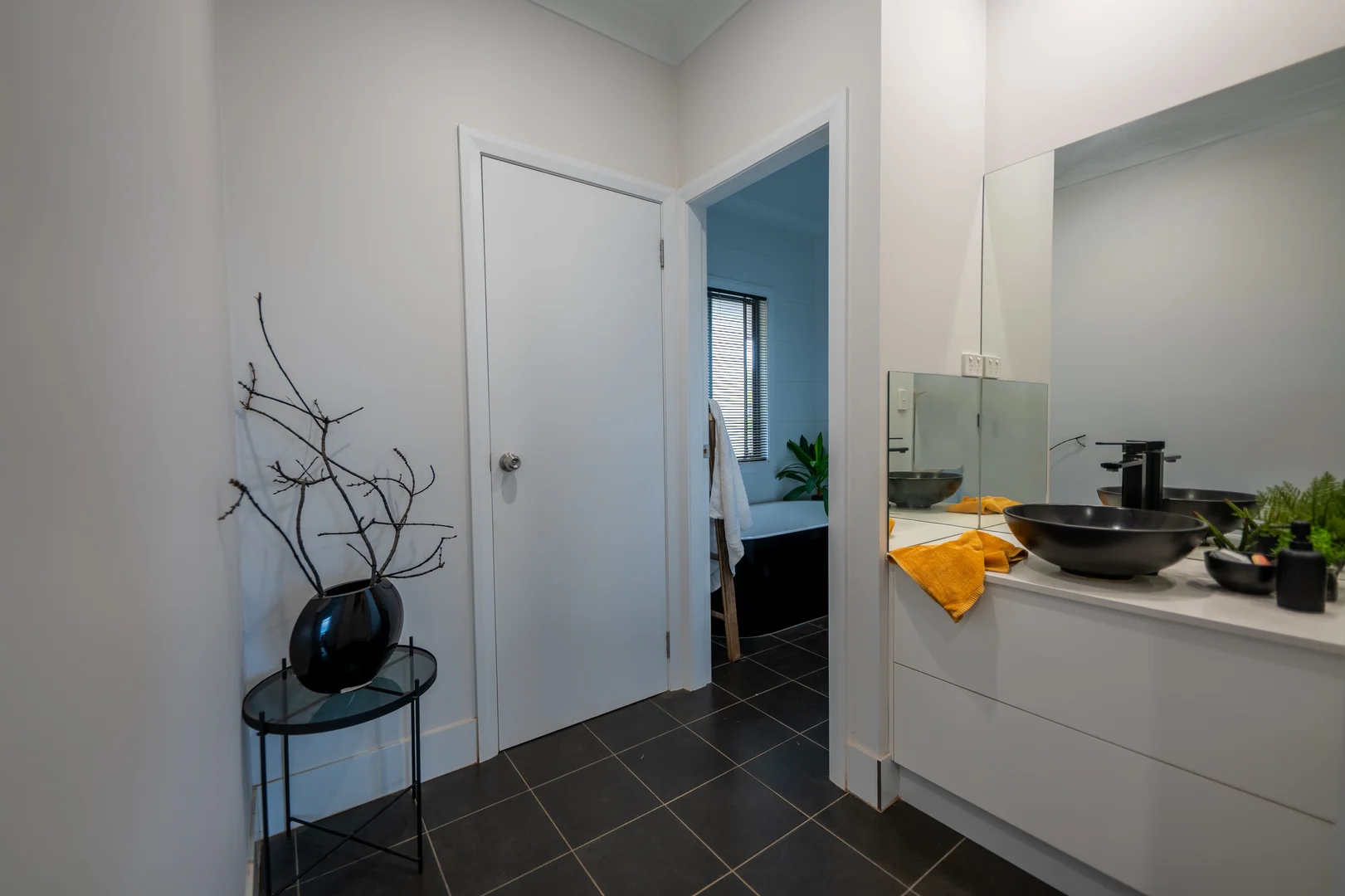 Additional image 20 of 29-31 Show Street, Forbes NSW 2871