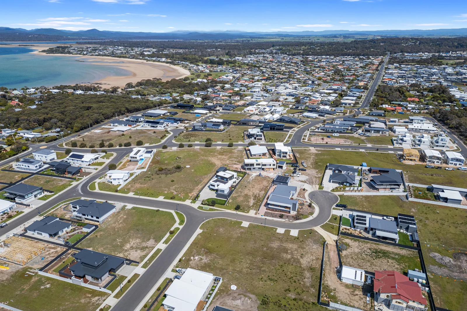 Additional image 12 of 2 & 4 Topaz Place, Hawley Beach TAS 7307