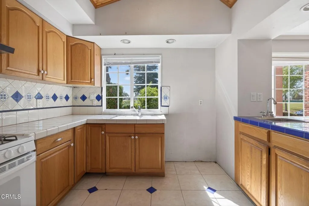 Additional image 53 of 901 Indigo Place, Oxnard, CA 93036