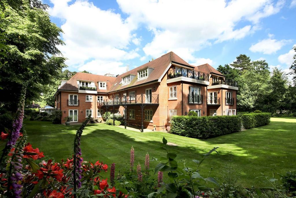Additional image 5 of 2 bed flat to rentBrockenhurst House, Brockenhurst Road, Ascot, Berkshire SL5