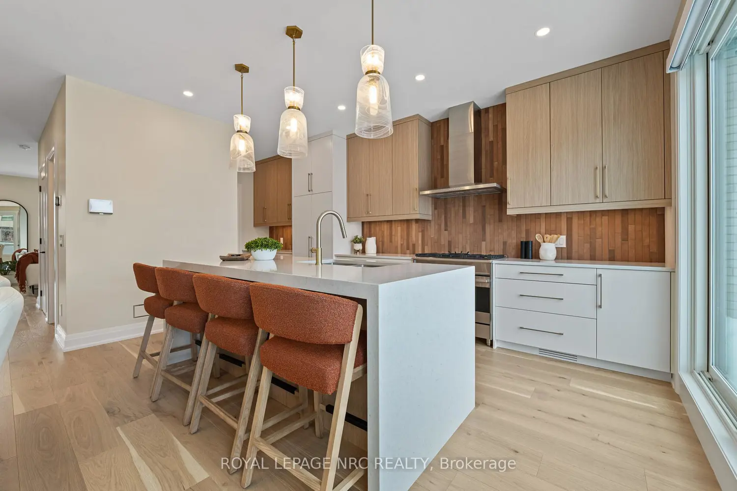 Additional image 4 of 153E Port Robinson Road