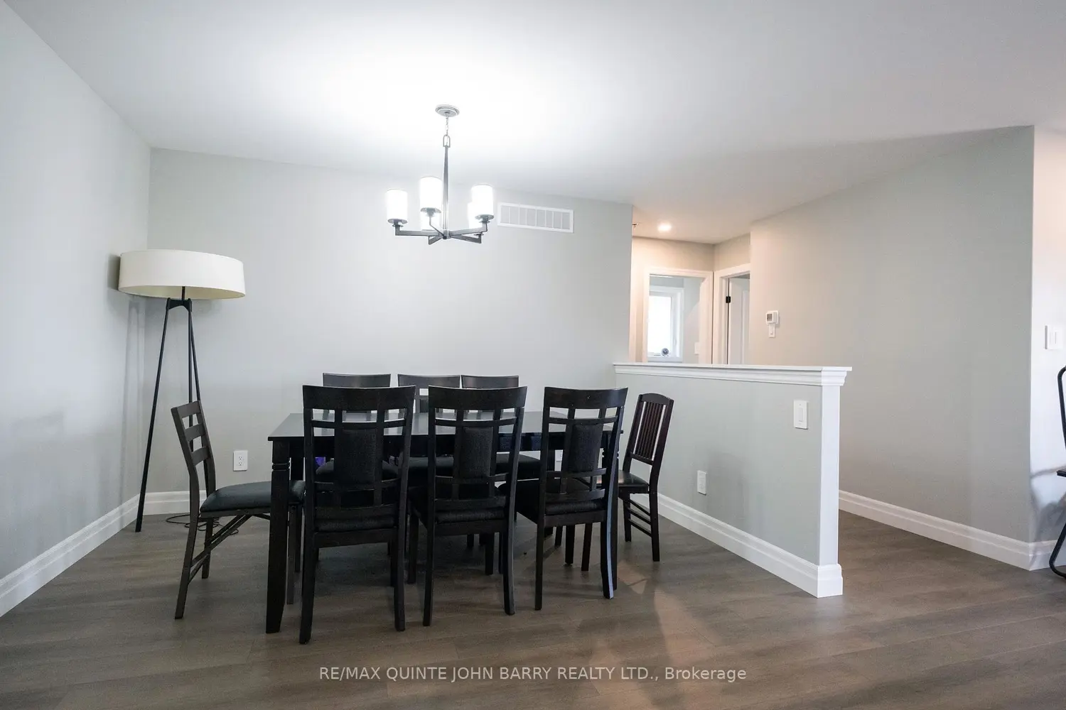 Additional image 7 of 43 Cedar Park Crescent