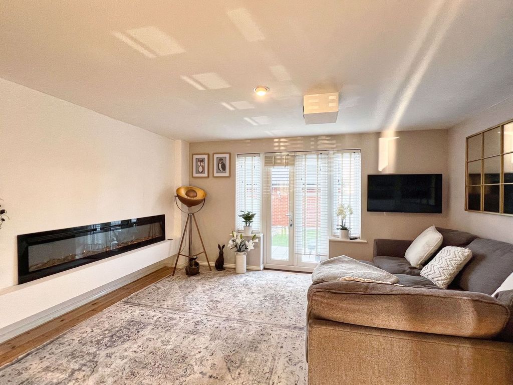 Additional image 3 of 3 bed terraced house to rentGerddi'r Briallu, Coity CF35